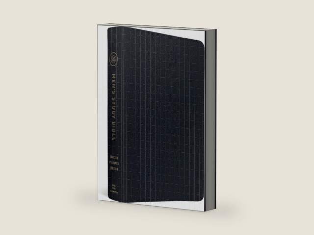 ESV Men's Study Bible (Genuine Leather, Black): Holy Bible, English Standard Version by ESV Bibles | barcode:9781433590566 | source:'9781433590566-right-three-quarter.jpg
