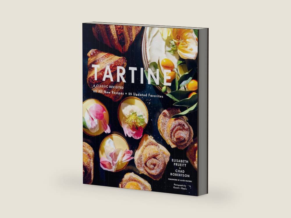 Tartine: Revised Edition: A Classic Revisited: 68 All-New Recipes + 55 Updated Favorites by Elisabeth Prueitt | barcode:9781452178738 | source:'9781452178738-right-three-quarter.jpg
