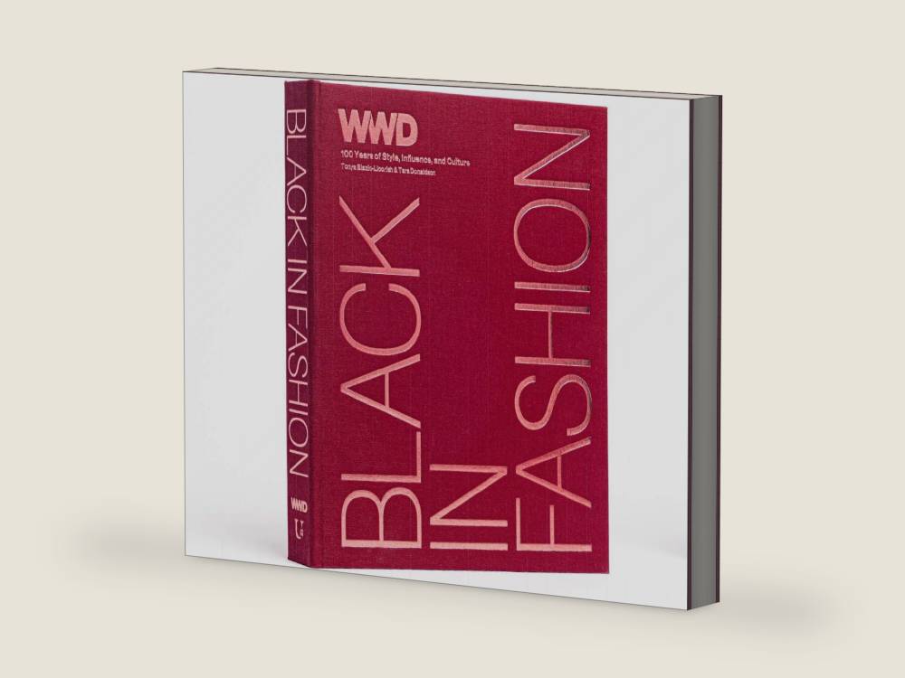 Black in Fashion: 100 Years of Style, Influence & Culture by WWD | barcode:9781454952060 | source:'9781454952060-right-three-quarter.jpg