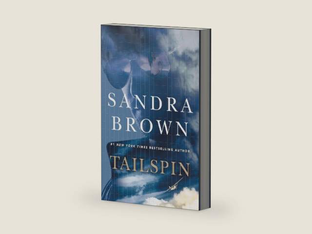 Tailspin by Sandra Brown | barcode:9781455572120 | source:'9781455572120-right-three-quarter.jpg