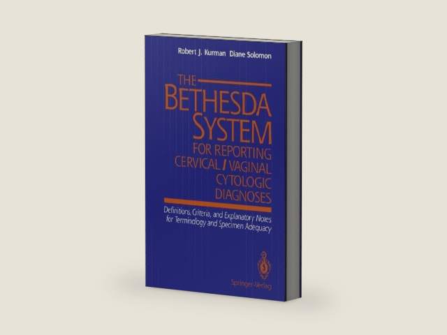 The Bethesda System for Reporting Cervical/Vaginal Cytologic Diagnoses: Definitions, Criteria, and Explanatory Notes for Terminology and Specimen Adequacy by Robert J. Kurman | barcode:9781468402018 | source:'9781468402018-right-three-quarter.jpg