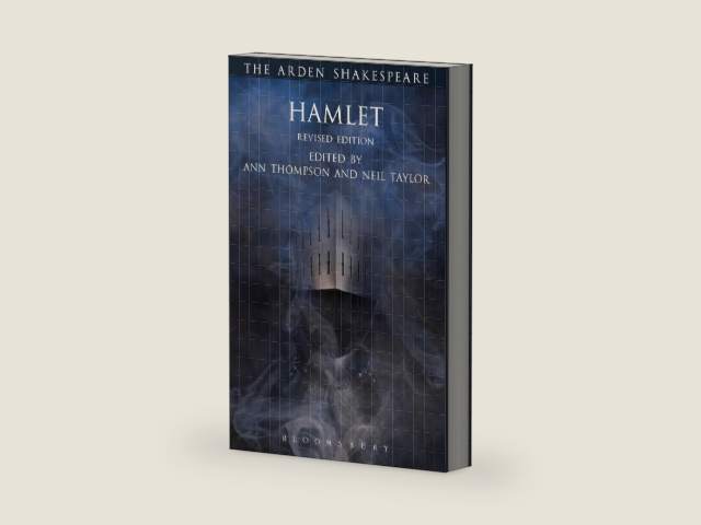 Hamlet: Revised Edition (The Arden Shakespeare Third Series) by William Shakespeare | barcode:9781472518385 | source:'9781472518385-right-three-quarter.jpg
