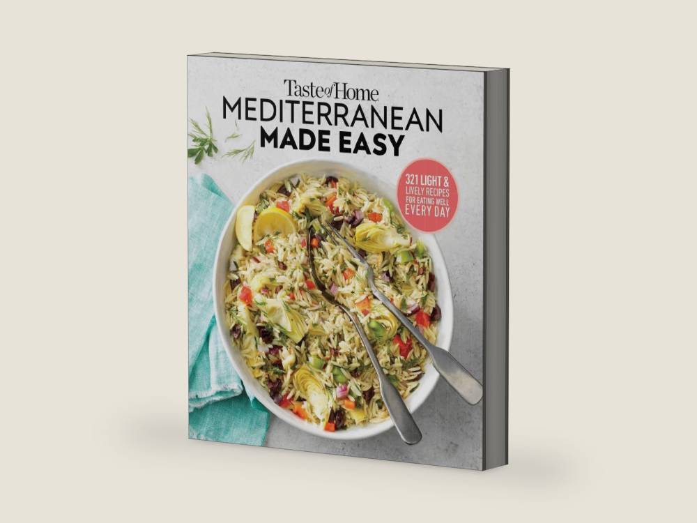 Taste of Home Mediterranean Made Easy: 321 Recipes for Light & Healthy Everyday Meals by Editors at Taste of Home | barcode:9781617658914 | source:'9781617658914-right-three-quarter.jpg