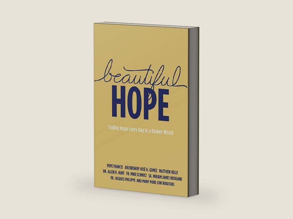 Beautiful Hope: Finding Hope Everyday in a Broken World by Matthew Kelly | barcode:9781929266548 | source:'9781929266548-right-three-quarter.jpg