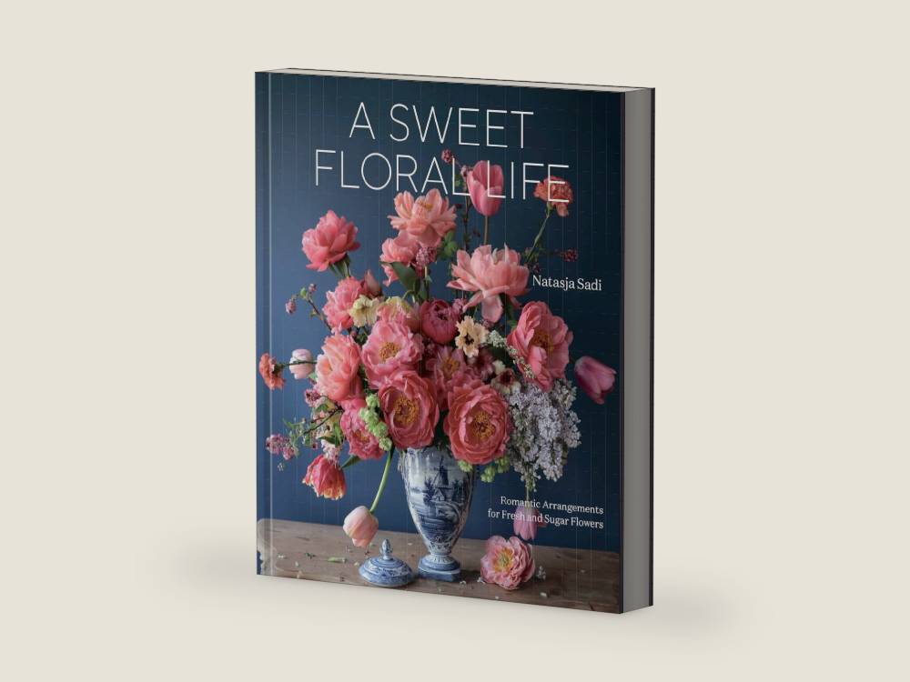 A Sweet Floral Life: Romantic Arrangements for Fresh and Sugar Flowers [A Floral Décor Book] by Natasja Sadi | barcode:9781984861641 | source:'9781984861641-right-three-quarter.jpg