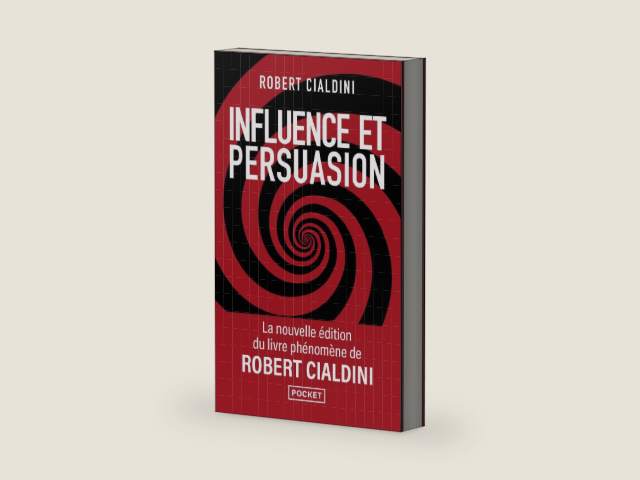 Influence et persuasion 3ed augmentée - La psychologie de la persuasion by Robert B. Cialdini | barcode:9782266326117 | source:'9782266326117-right-three-quarter.jpg
