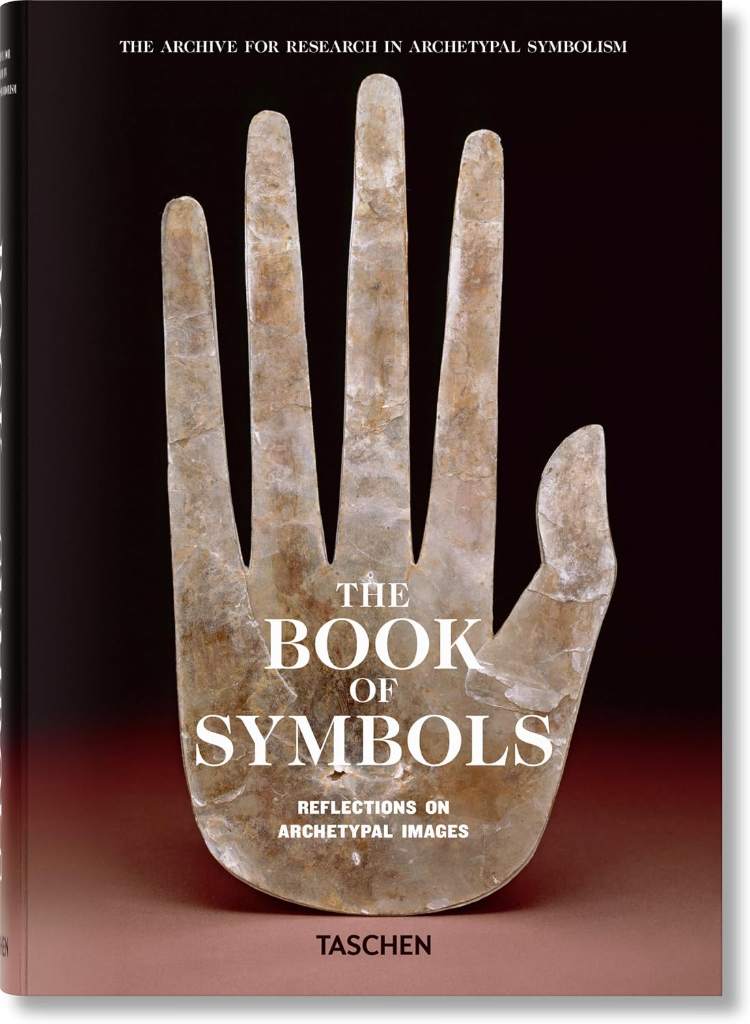The Book of Symbols: Reflections on Archetypal Images (Sourcebook) by Ami Ronnberg | barcode:9783836514484 | source:'9783836514484.jpg