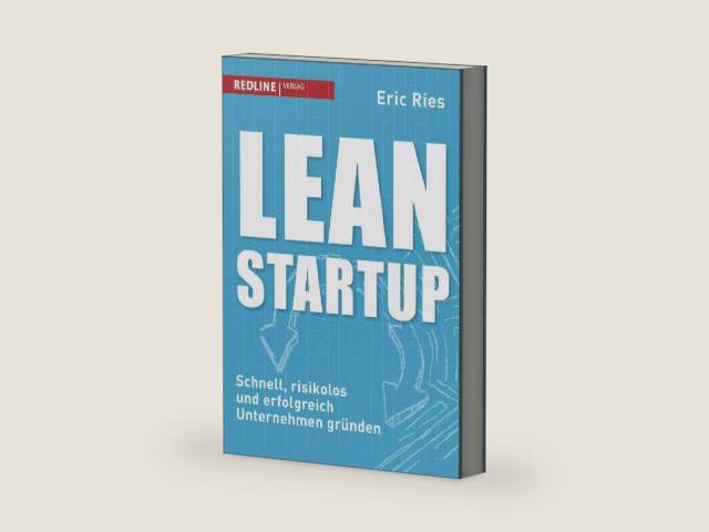 Lean Startup by Eric Ries | barcode:9783868815672 | source:'9783868815672-right-three-quarter.jpg