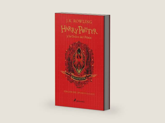 Harry Potter y la Orden del Fénix (20 Aniv. Gryffindor) / Harry Potter and the Order of the Phoenix (Gryffindor) (Spanish Edition) by J. K. Rowling | barcode:9788418174605 | source:'9788418174605-right-three-quarter.jpg