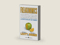 Freakonomics - Il calcolo dell'incalcolabile: Un economista eretico gioca coi numeri per spiegare il lato nascosto del mondo in cui viviamo (Saggi Paperback Vol. 61) (Italian Edition) by Steven D. Levitt | barcode:9788873392149 | source:'9788873392149-right-three-quarter.jpg