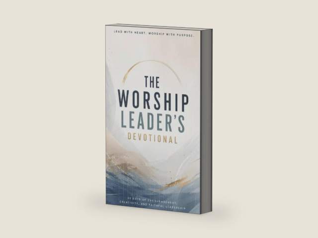 The Worship Leader's Devotional: 40 Days of Heartfelt Worship, Authentic Leadership, and Deep Encounters with God’s Presence: A Daily Journey for ... Humility, and Spirit-Led Ministry Focu by The 40 Day Devotional | barcode:9798271464713 | source:'9798271464713-right-three-quarter.jpg